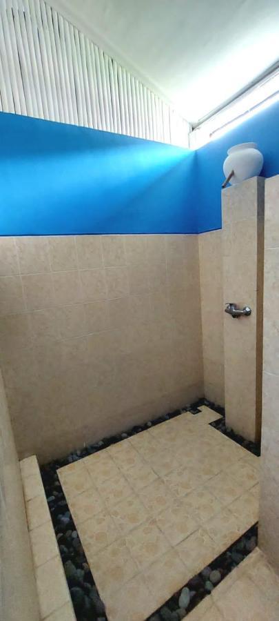 The Shooting Star Homestay Amed Exterior foto